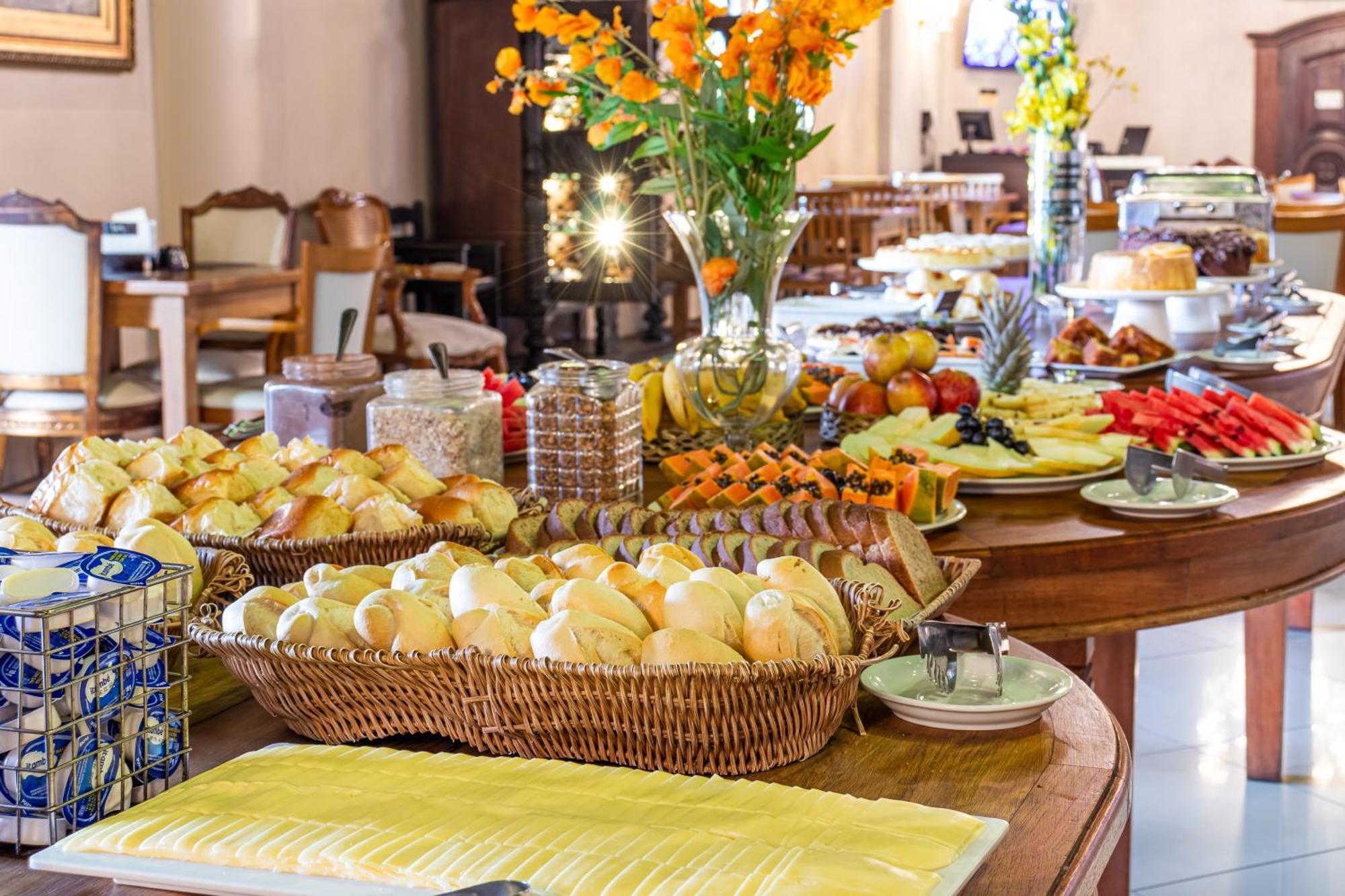 Castelo De Itaipava - Hotel, Eventos E Gastronomia Eksteriør billede